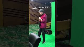 Download Lagu ajojing ala ala ajojing | bang haji masih lincah gerakannya. MP3 Download Lagu ajojing ala ala ajojing | bang haji masih lincah gerakannya. MP3