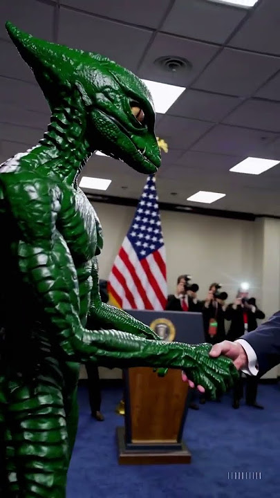Trump Shakes Hands with a Reptilian Alien 👽🤝🛸 | SORA AI Madness #shorts #youtubeshorts #funny