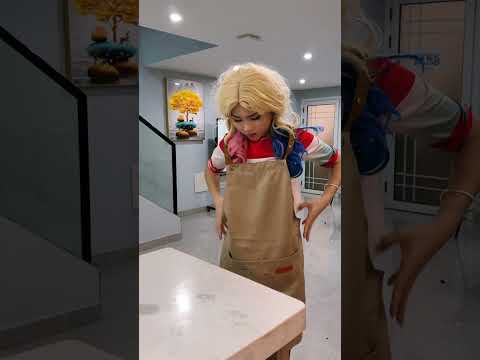 Harley Quinn Stalked