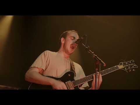 Rolling Blackouts Coastal Fever - Cars In Space (Live at The Forum)