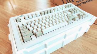 Unboxing a New in Box 1992 Keyboard: Model M SSK
