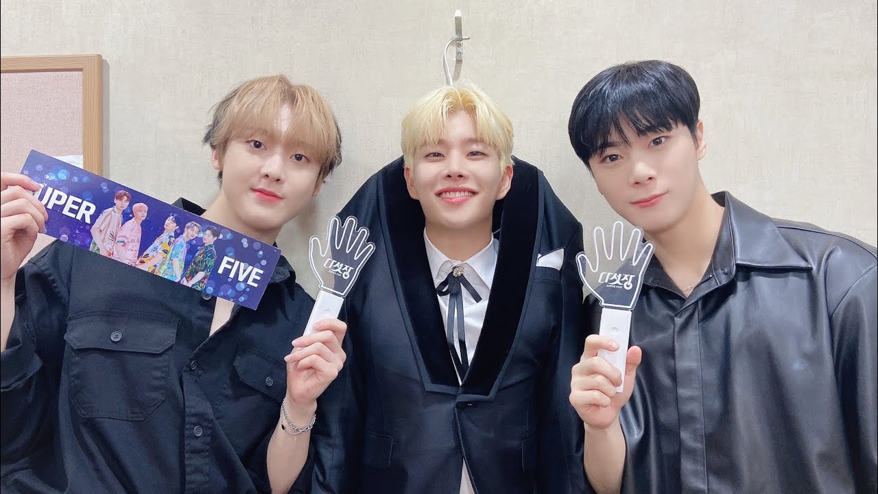 [ 아스트로 ] 문빈&산하 활동 중 엠제이 언급 모음 zip