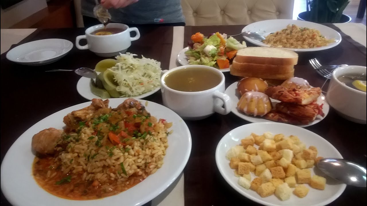 РАБОТА В МОСКВЕ БЕЗ ОПЫТА - ОБЗОР ОБЕДА КАК КОРМЯТ - YouTube