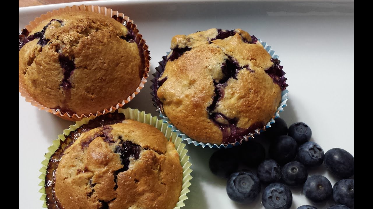 Heidelbeer Bananen Muffins Einfach&amp;Lecker - YouTube