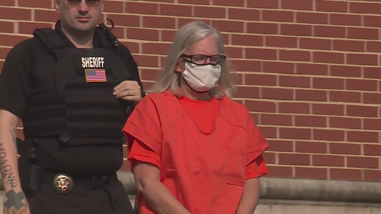 Pam Hupp's attorneys withdraw her motion for speedy trial 