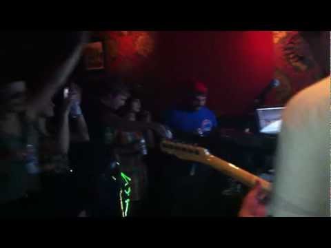 Super Hairy — SUPER HAIRY "Eskmo - The Melody Remix" Live at Underground Wonderbar