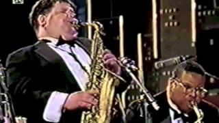 Illinois Jacquet Big Band - Tickle Toe - Bugrhausen, Germany 1996 chords