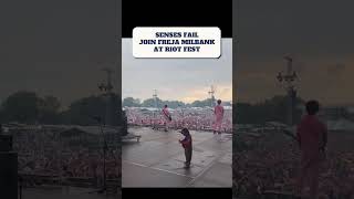 Senses Fail guitarist’s 2½-year-old daughter makes her Riot Fest debut