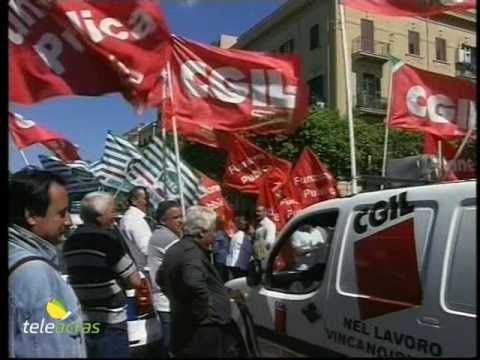 Ruoppolo Teleacras - Agrigento, ex Lsu in piazza