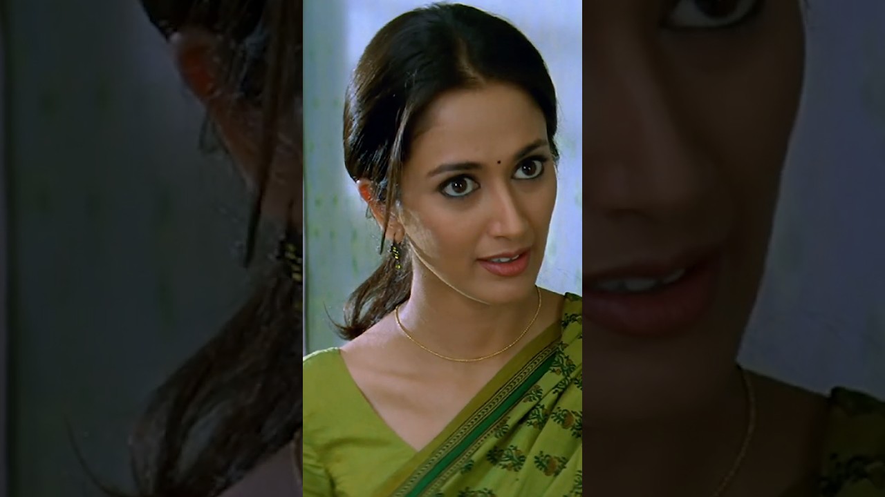SRK&rsquo;s Flirting Makes Gayatri Joshi BLUSH 🤭❤️#Swades