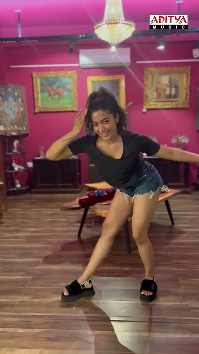 Rashmika Hook Step For Saami Saami Song | #Pushpa | #AlluArjun | #DSP | Sukumar | #Shorts