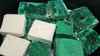 Highly Deep Pigmented White & Neon Green with dark Colours Crunchy Soft Powdery All in One
