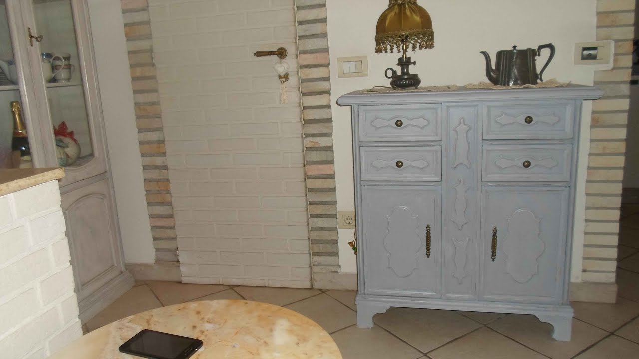 Decorare un mobile shabby con chalk paint fatta in casa youtube Verniciare vecchi mobili