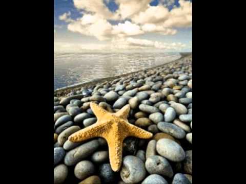 الموضوع وما فيه اهدااء خاص لمن احب