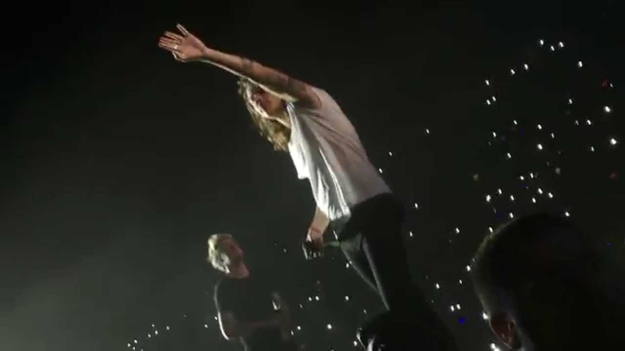 One Direction - You & I (Live) - Belfast 23/10/2015