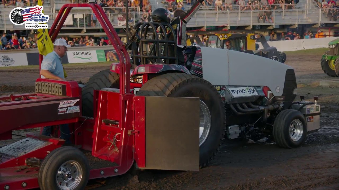 National Tractor Pulling Championships - Session 3