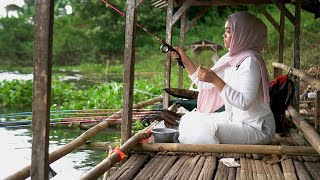 Download Lagu Hujan Bukan Halangan! Neng Jia Buktikan Babon Tetap Galak Saat Gerimis MP3