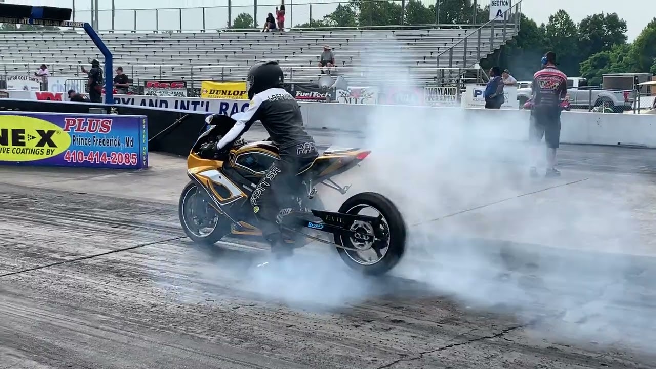 XDA Street ET Randall Scott Win Over Dylan Wood @ MIR