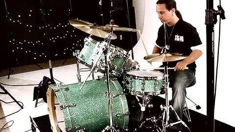 How to Play Lesson 25 Drumming