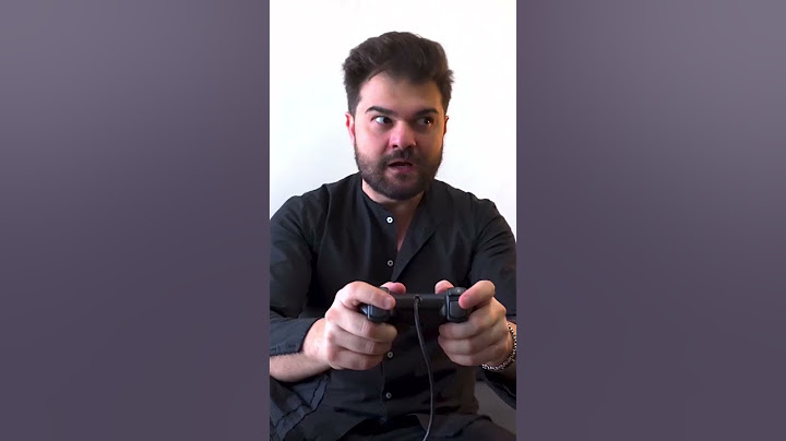 Quando stai giocando alla play #shorts