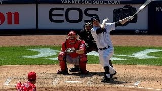 LAA@NYY: Murphy hits first homer, drives in three