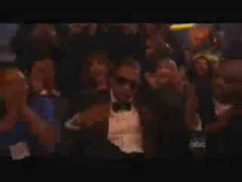 jay-z-ama-speech-funny-laugh!