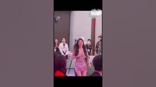 Zhaolusi's mother and boyfriend are waiting for her 💜 #zhaolusi #chenzheyuan #hiddenlove