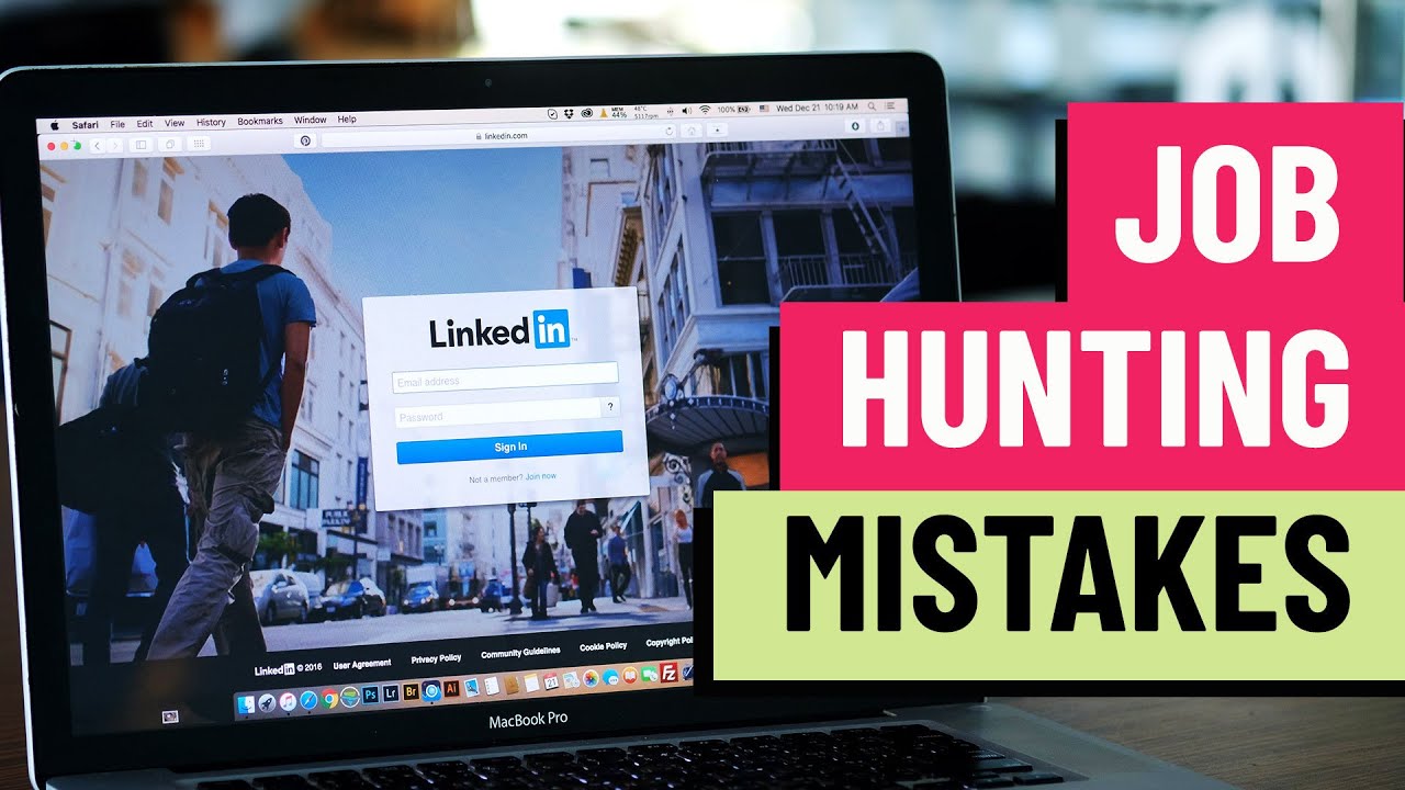 Biggest mistakes you’re making on the job hunt, according to a LinkedIn career expert