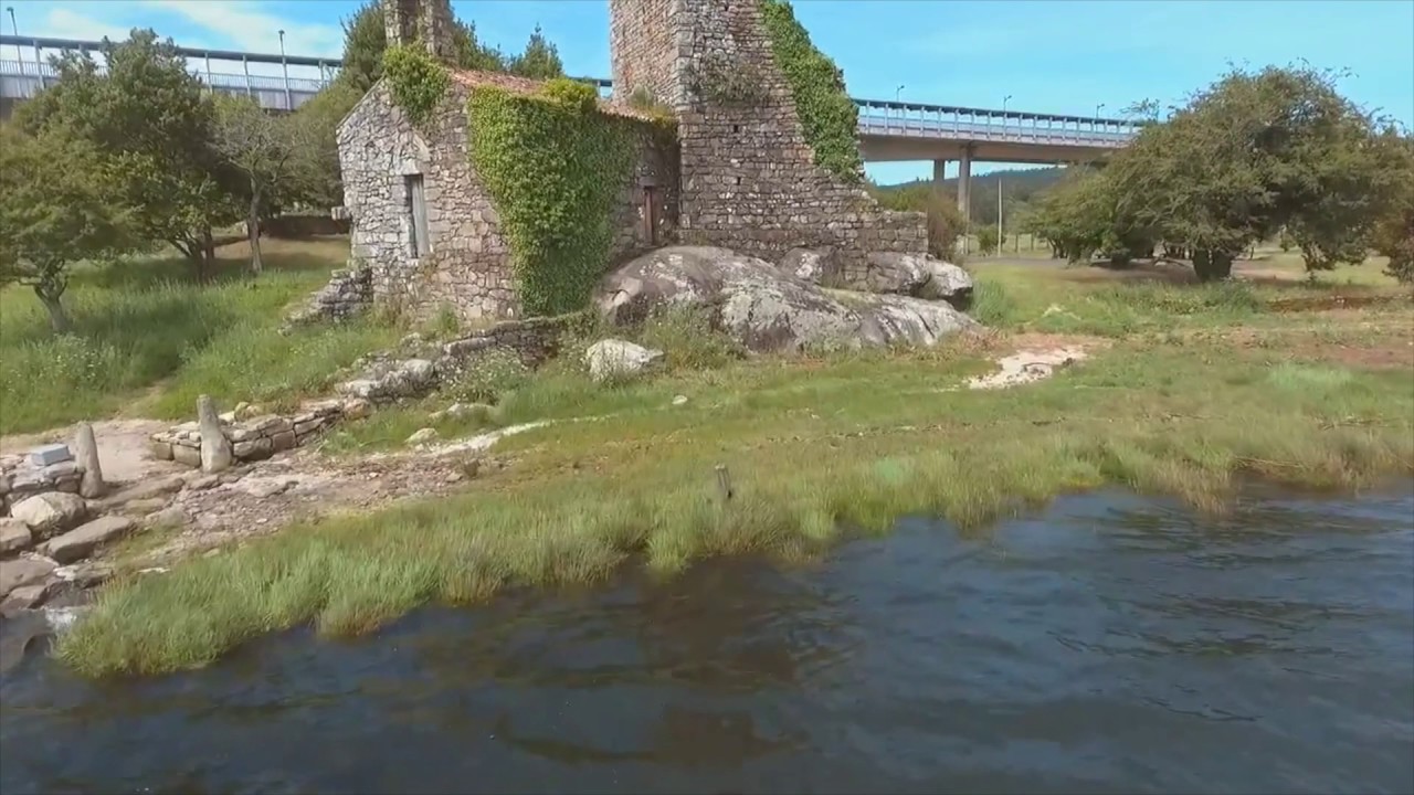 Viviendo Galicia. Las Torres de Oeste.