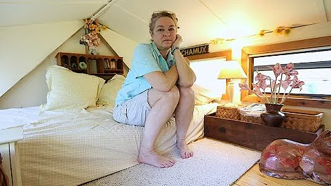 Tiny Homes: Laurie Hughes' tiny home in Northern K...