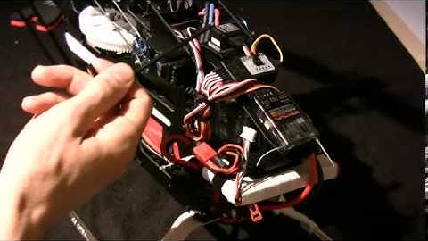 T-Rex 700E Build Video - Finishing