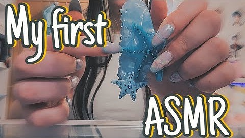 My First ASMR Video :) Random Trigger Assortment!! (Tapping/Scratching)