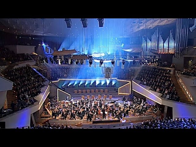 Bernstein - Candide:ouverture : Orch Philh Berlin / S.Rattle