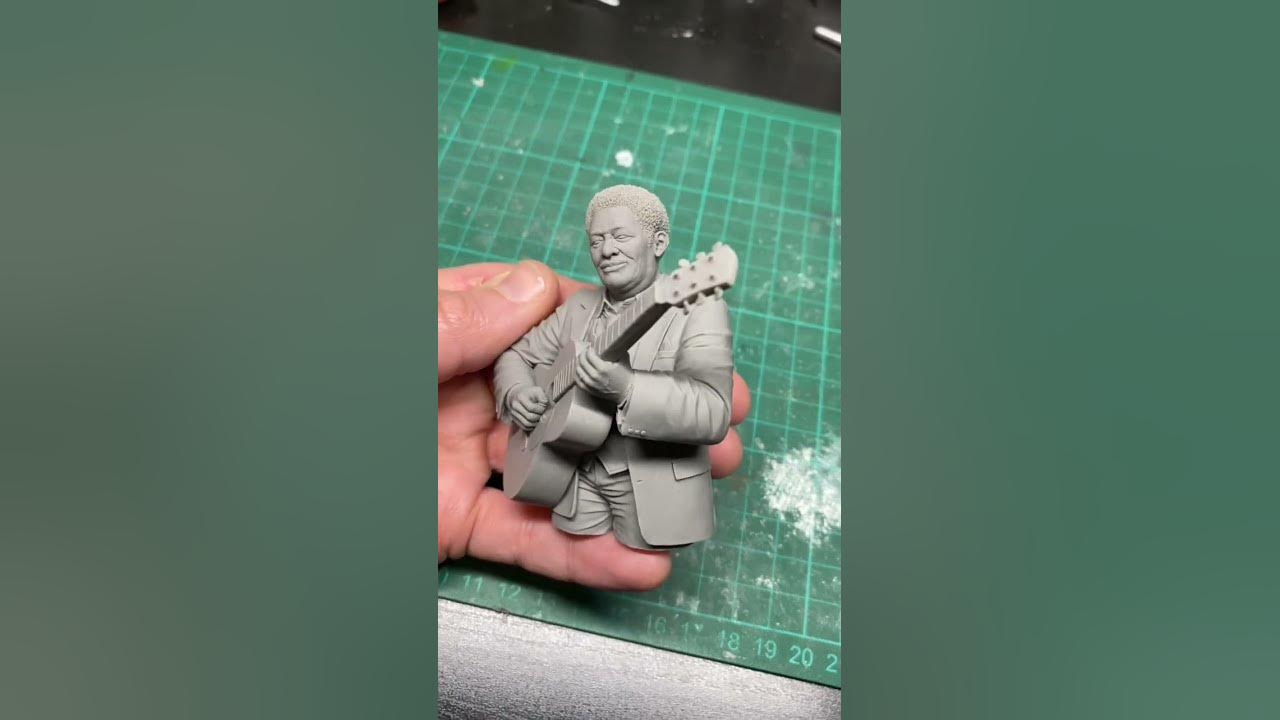 Sculpting with Polymer Clay ( Timelapse ) 