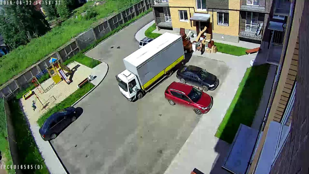 Накрыть машину от града Накрыть машину от града