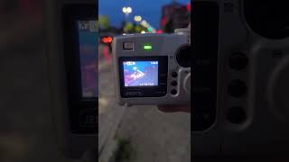 Using JENOPTIK JD C3.1 LCD  digital camera