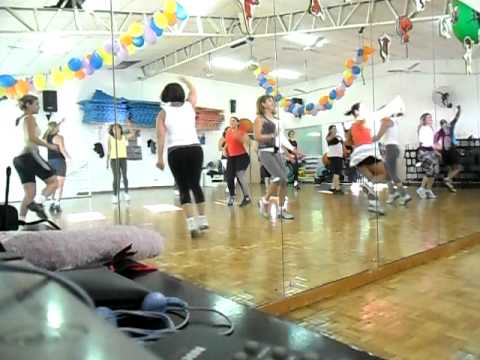 aula-de-ritmos.-prof.-rosana/-beijar-na-boca---claudia-leitte.