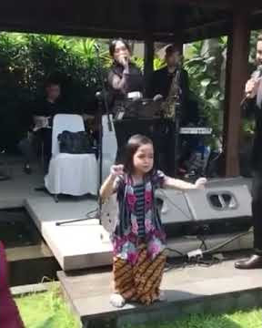 Los dol bocah cilik joget santuy ||  Story Wa