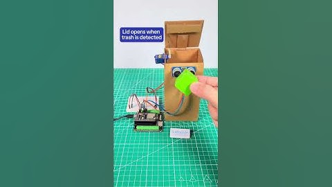 Smart Trash Can Prototype with ESP32