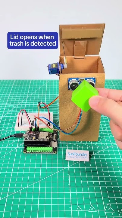 Smart Trash Can Prototype with ESP32 - YouTube