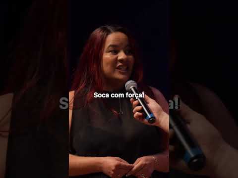 ELA QUIS PASSAR O DEDO NA COSTELA