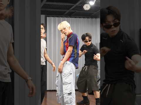 웃는 얼굴 사이 배드미 #BAD #<strong>환희</strong>