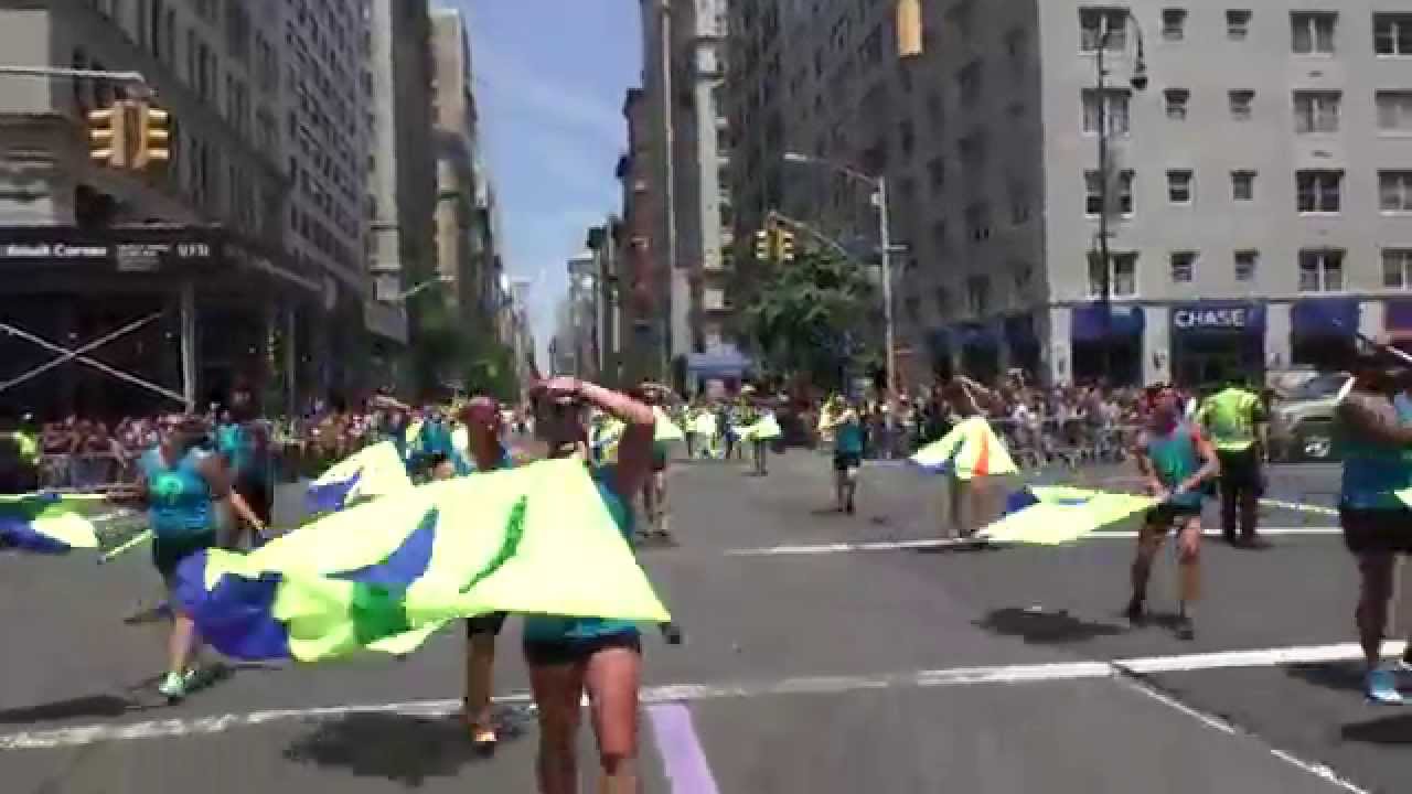 Pride Parade~NYC~2014~Flaggots~NYCParadelife.com - YouTube