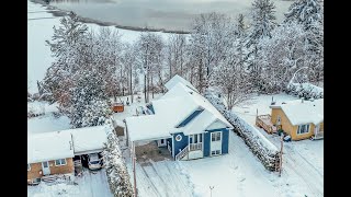 Duplex en bordure de la rivière Magog