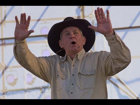 KarooMMC 2011 - Saturday Morning (30 April) 
- Angus Buchan