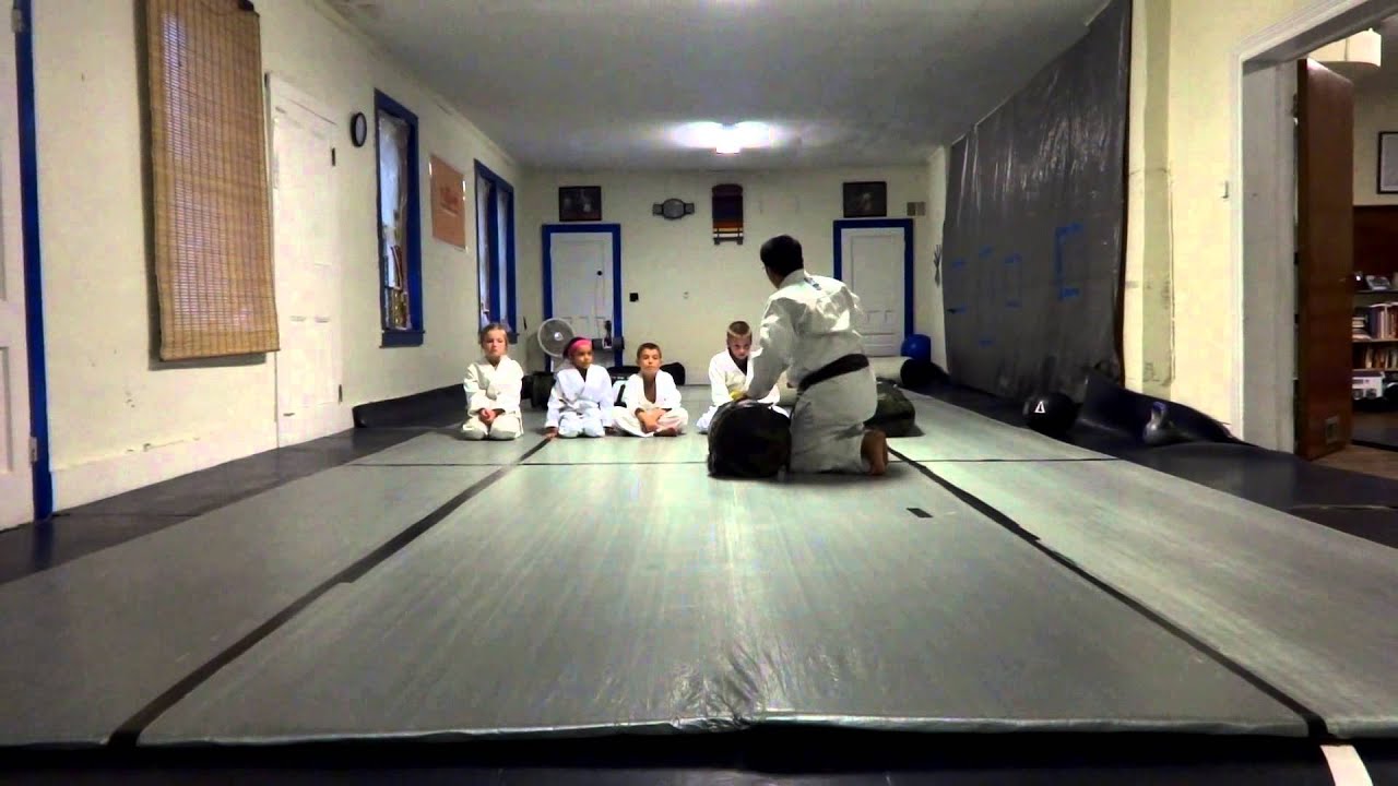Better Ukemi Judo Falling Techniques (Breakfalls) Part 1 (children