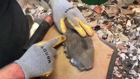 Targeting Cortex and High Points Using Percussion, Georgetown Flint- GoKnapping.com