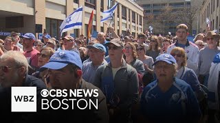More Than 1 000 Gather In Boston To Protest Antisemitism After College Campus Protests