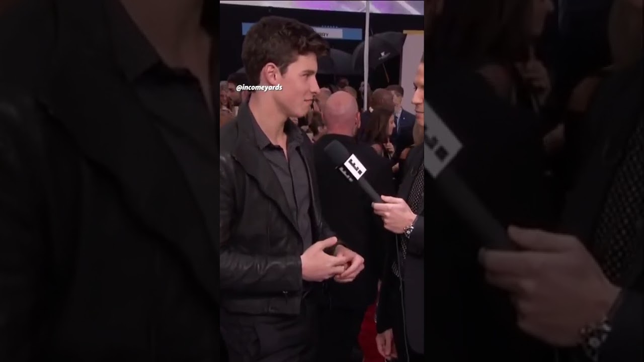 Would you ever date a fan?