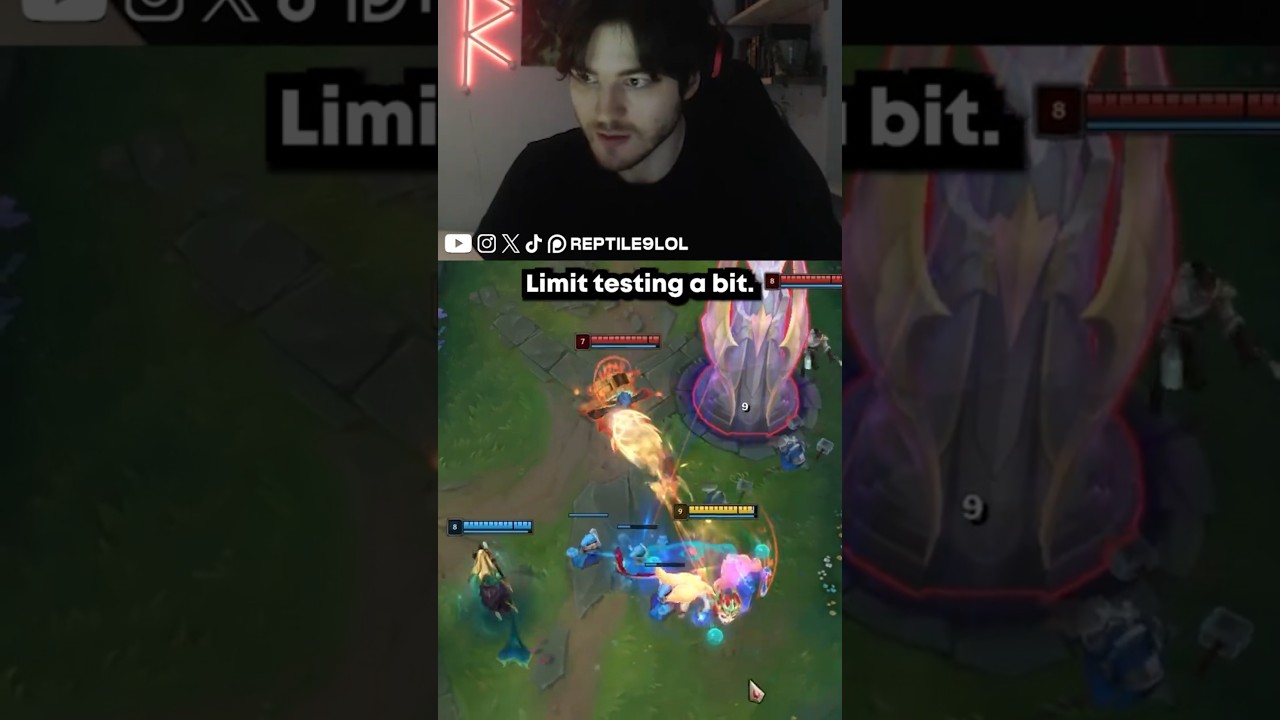 INSANE DAMAGE With The New Essence Reaver 🥶